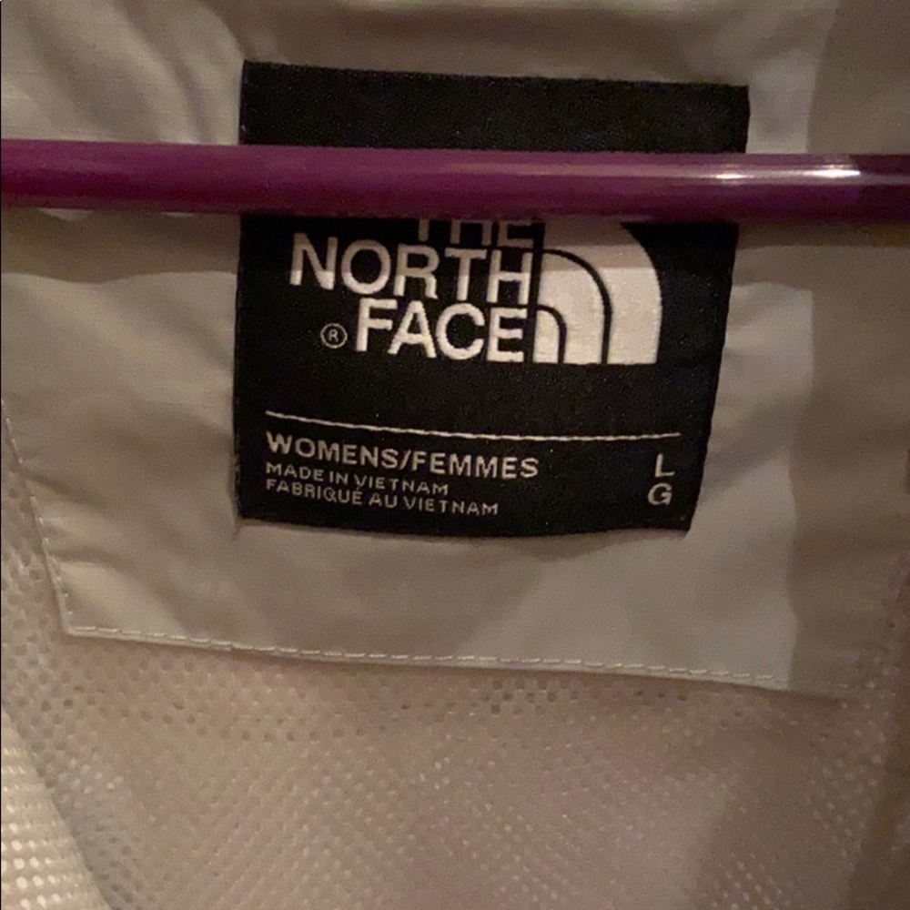 Northface Windbreaker - Picture 5 of 5